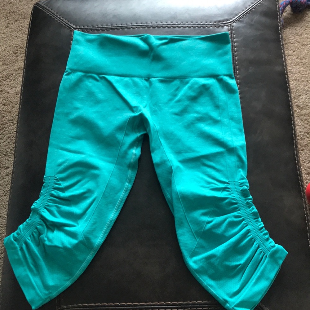 Lululemon Teal Green Legging-Size 6-8